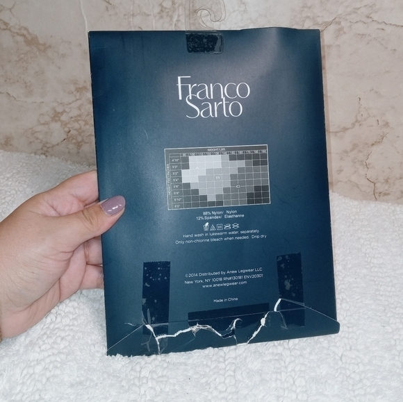 Set of 3 Pantyhose in nude - Picture 4 of 9